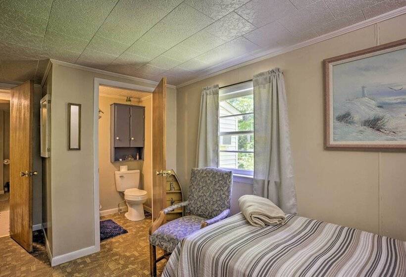 Heathsville Home W/ Sunroom < 10 Mi To Beach!