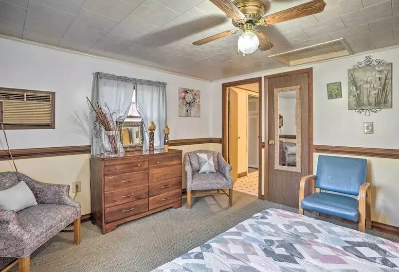 Heathsville Home W/ Sunroom < 10 Mi To Beach!