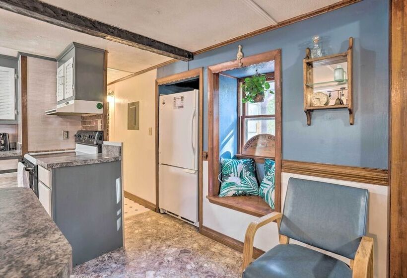 Heathsville Home W/ Sunroom < 10 Mi To Beach!