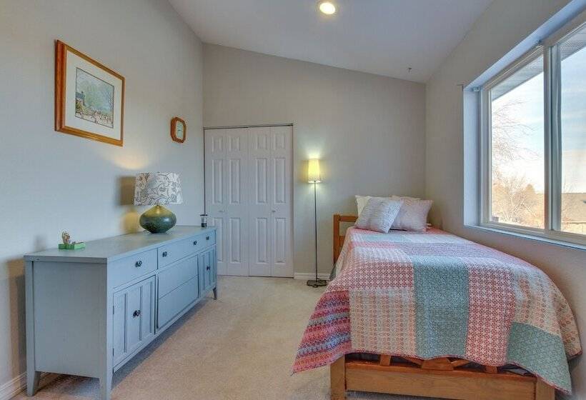 Inviting Great Falls Home W/ Wraparound Deck!