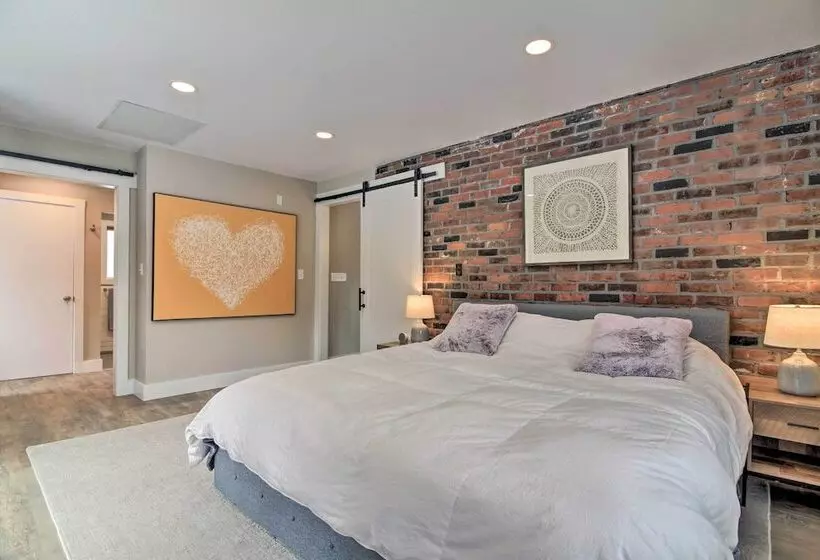 Inviting Vermont Home On Mount Ascutney!