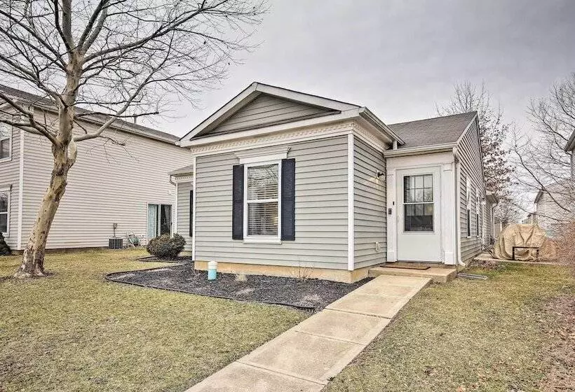 Lafayette House   7 Mi. To Purdue & Downtown!