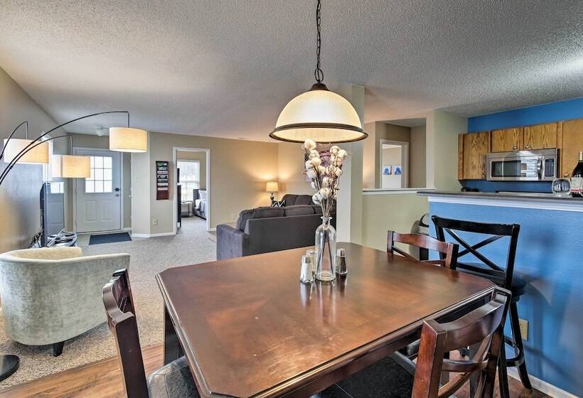 Lafayette House   7 Mi. To Purdue & Downtown!