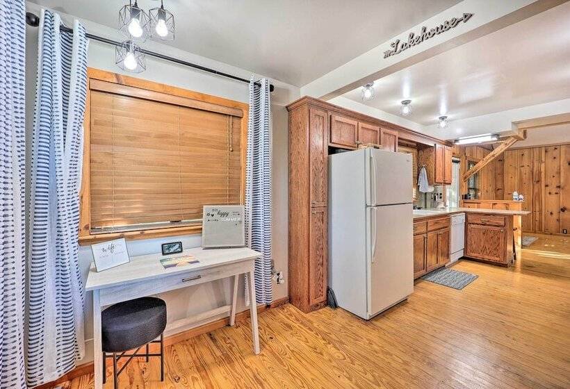 Lake View Home W/ Deck + Gas Grill In Bernice!