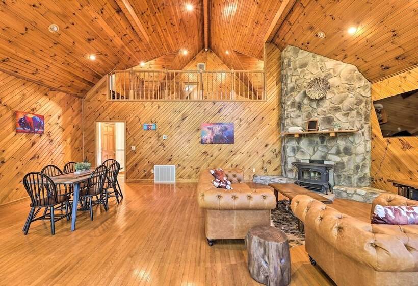 Majestic Caldwell Retreat W/ Wraparound Deck!