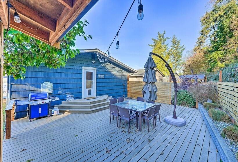 Mckees Beach House W/ Ocean Views, Hot Tub!