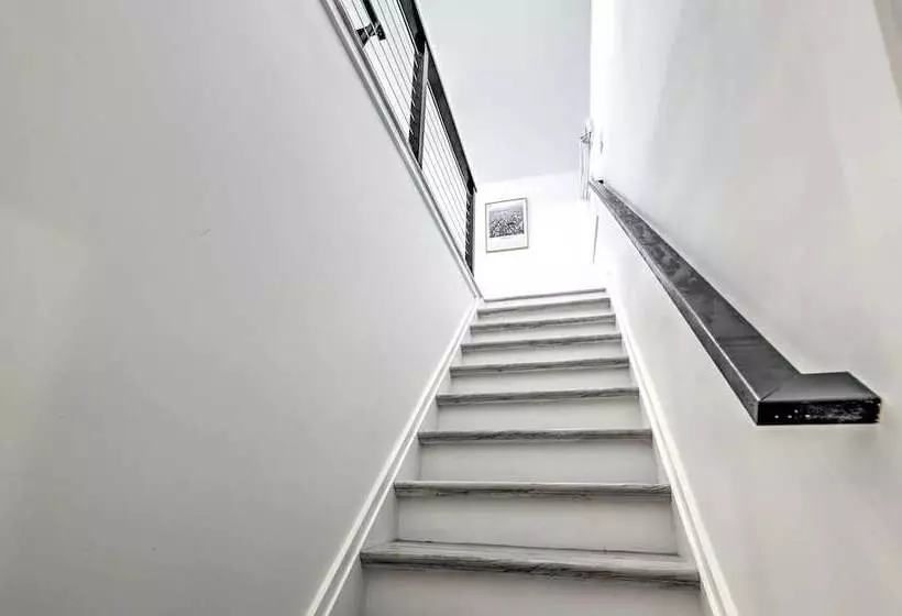 Modern Escape W/ Fire Pit, Near Lake Waramaug