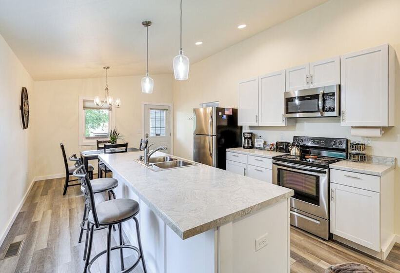 Newly Built Rapid City Retreat ~ 1 Mi To Dtwn