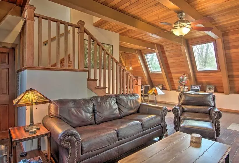 Peaceful Georgetown Home   13 Mi To Lewes Beach!