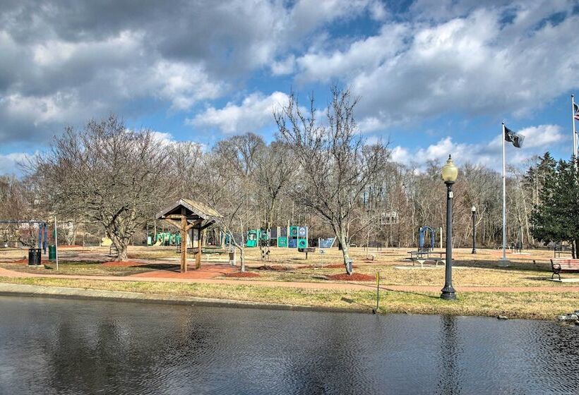 Peaceful Georgetown Home 13 Mi To Lewes Beach!
