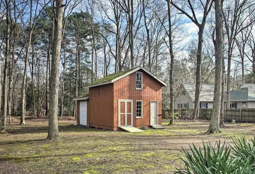 Peaceful Georgetown Home   13 Mi To Lewes Beach!