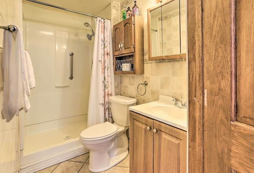 Peaceful Toledo Retreat W/ Spacious Yard!