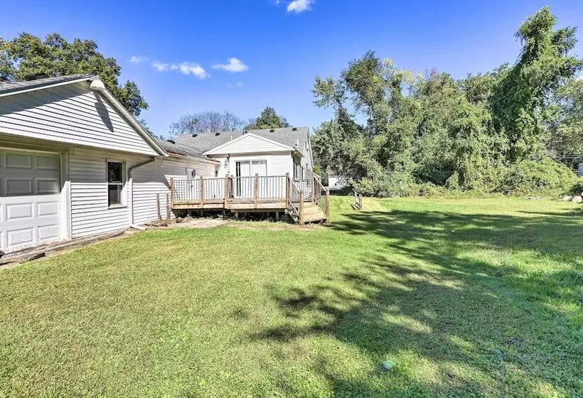 Peaceful Toledo Retreat W/ Spacious Yard!