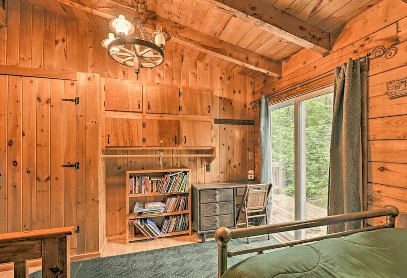 Petfriendly Cabin In The Forks W/ Fire Pit!