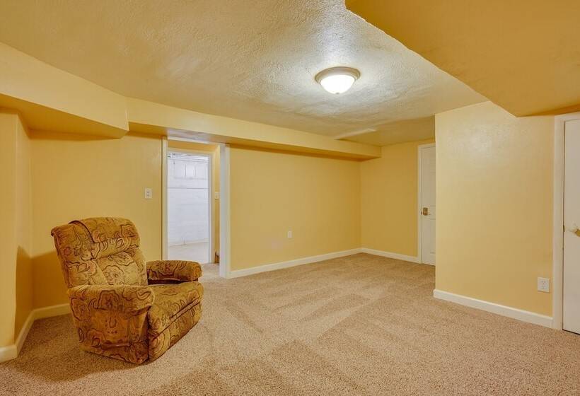 Pueblo House By Riverwalk, 2 Miles To Fairgrounds!