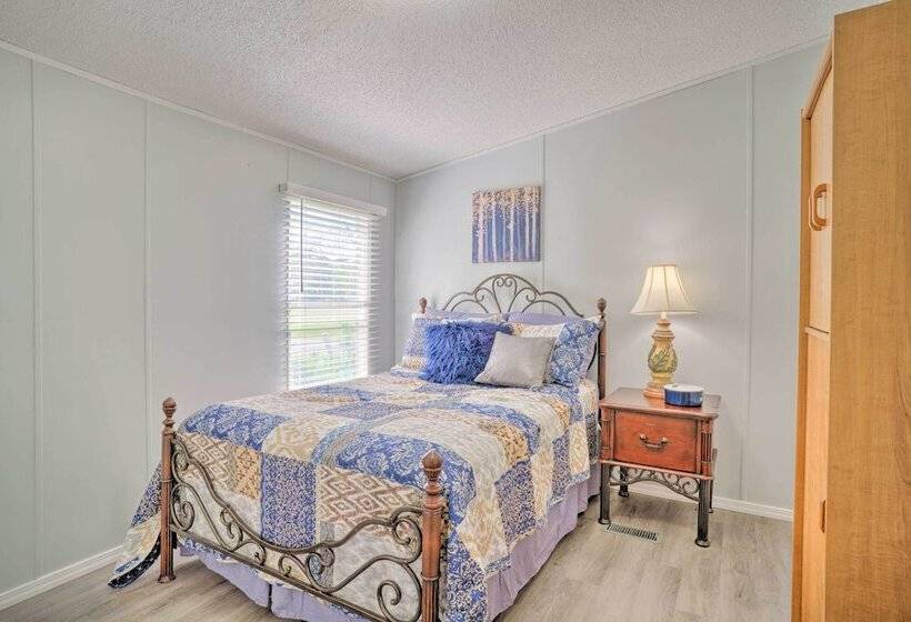 Quaint Ridgely Home ~ 9 Mi To Reelfoot Lake!