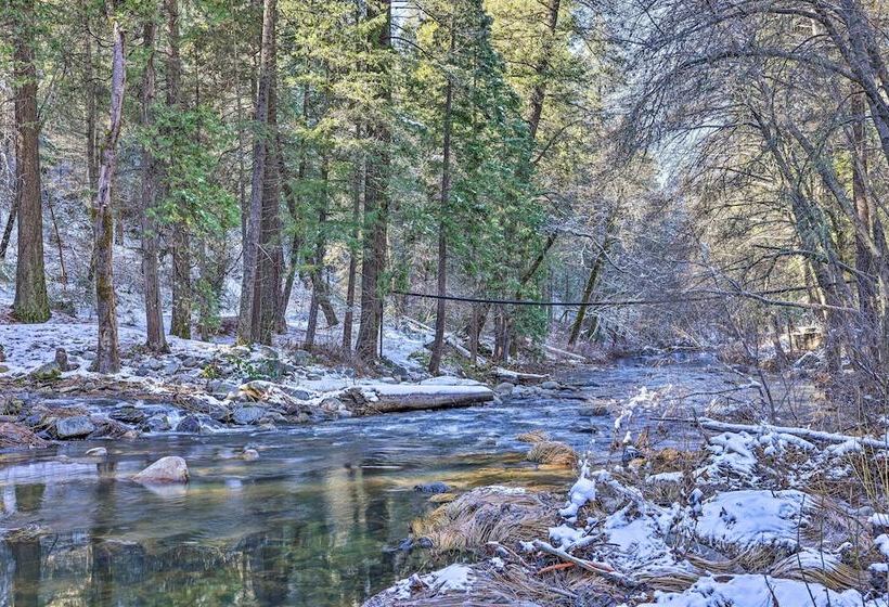 Riverfront Home Near Yosemite National Park!