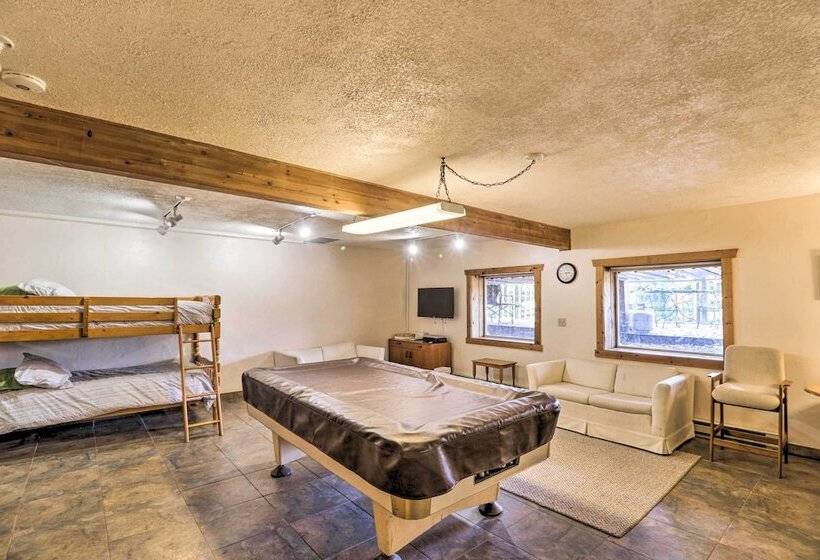 Riverfront Hungry Horse House With Large Deck!