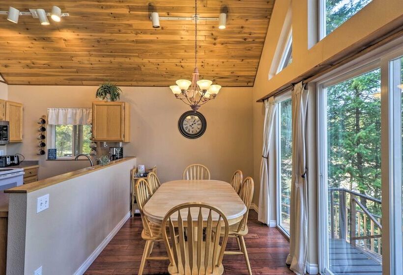 Riverfront Hungry Horse House With Large Deck!