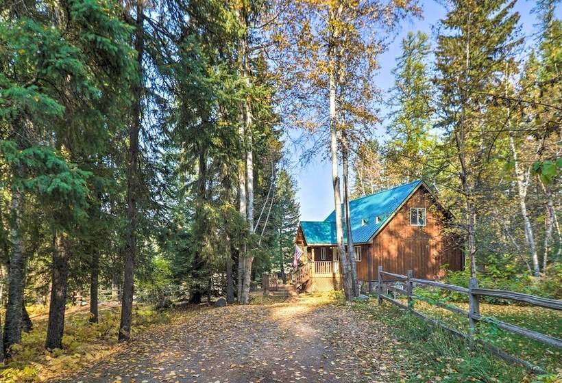 Riverfront Hungry Horse House With Large Deck!