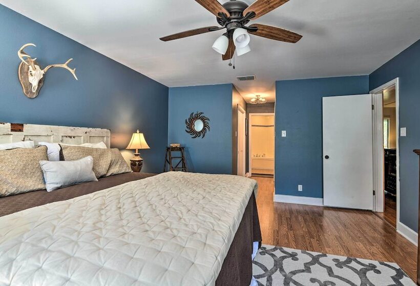 Riverfront Tivoli Escape W/ Bay Access & Dock