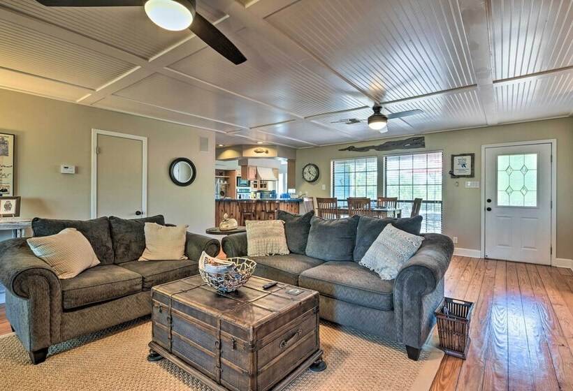 Riverfront Tivoli Escape W/ Bay Access & Dock