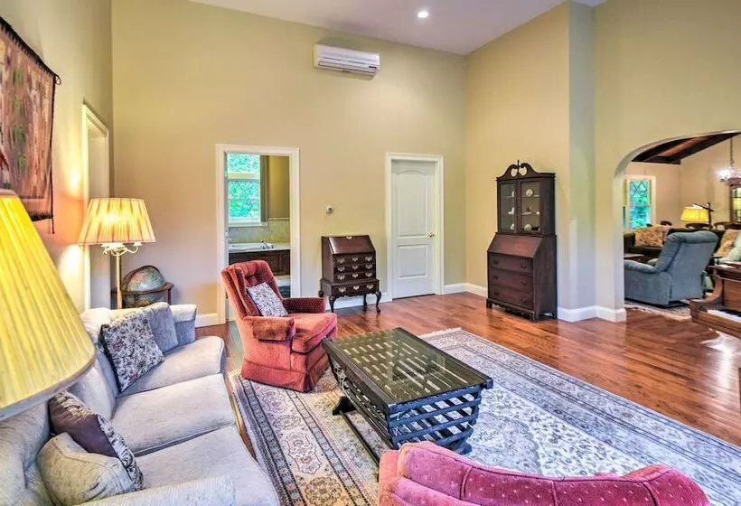 Spacious Bartlett Home W/ Fireplace + Kitchen