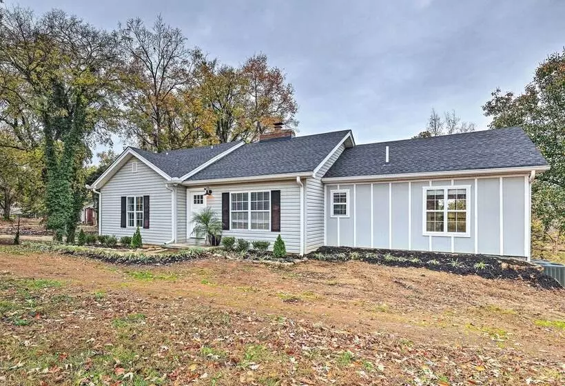 Spacious Lakefront Retreat W/ Hot Tub + Dock!