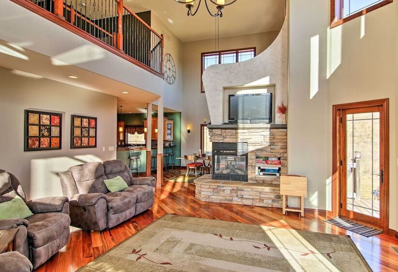 Sturgis Vacation Rental W/ Hot Tub & Game Room!