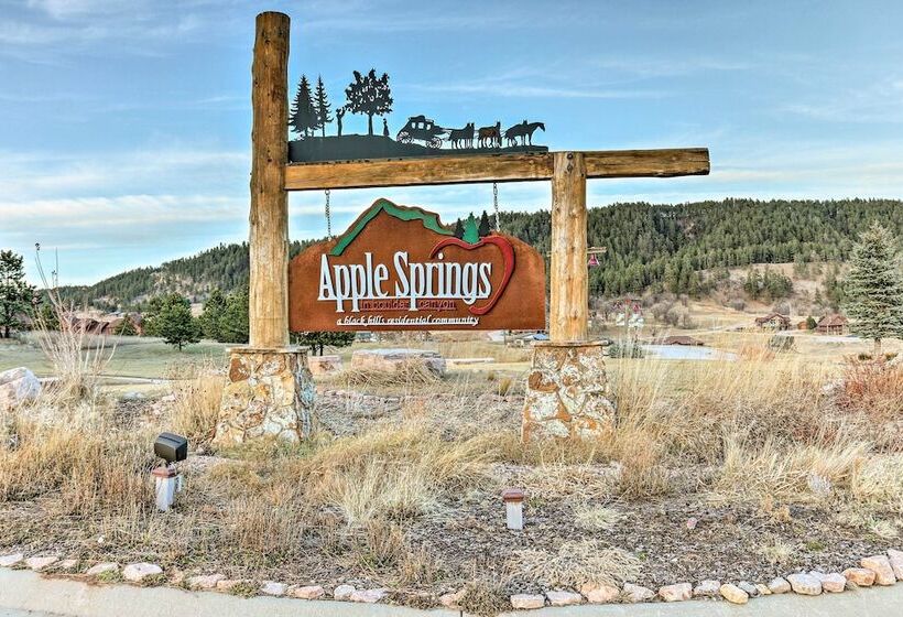 Sturgis Vacation Rental W/ Hot Tub & Game Room!