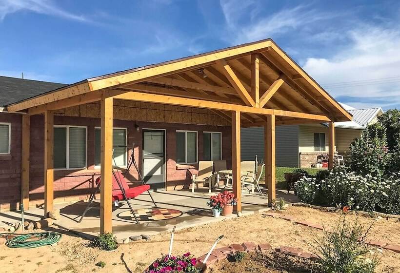 Tropic Family House   10 Miles To Bryce Canyon!