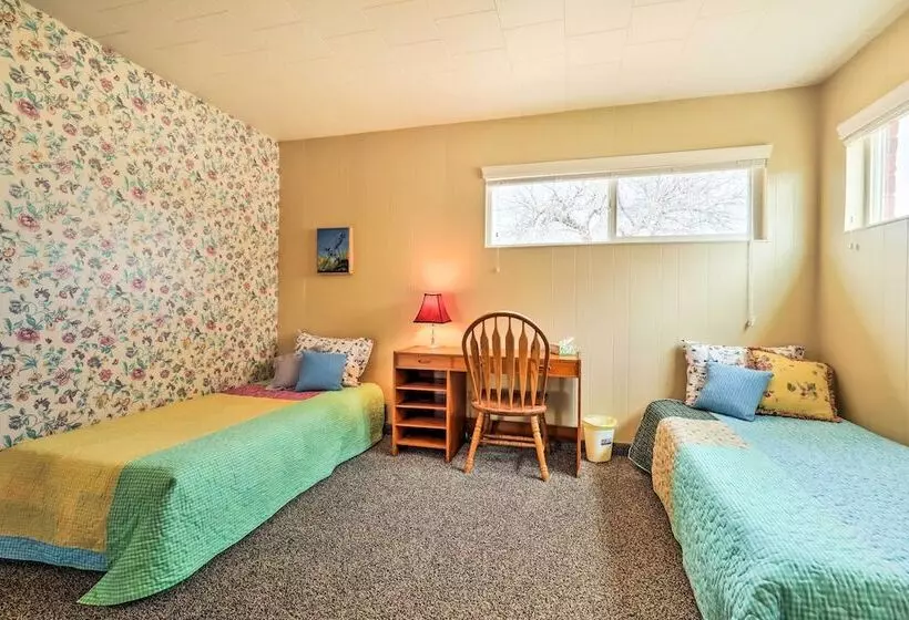 Tropic Family House   10 Miles To Bryce Canyon!