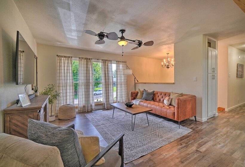 Updated Knoxville Home W/ Media Room + Patio!