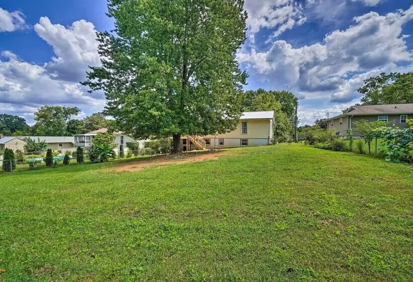 Updated Knoxville Home W/ Media Room + Patio!