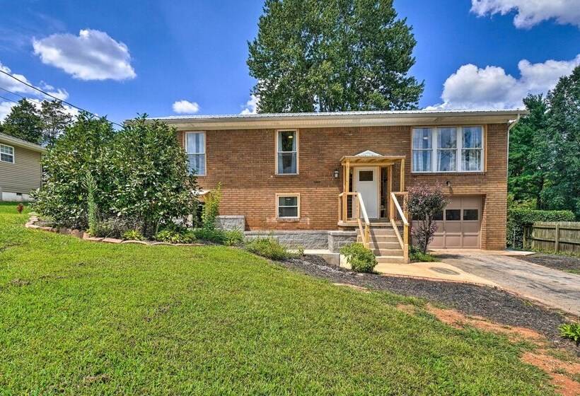 Updated Knoxville Home W/ Media Room + Patio!