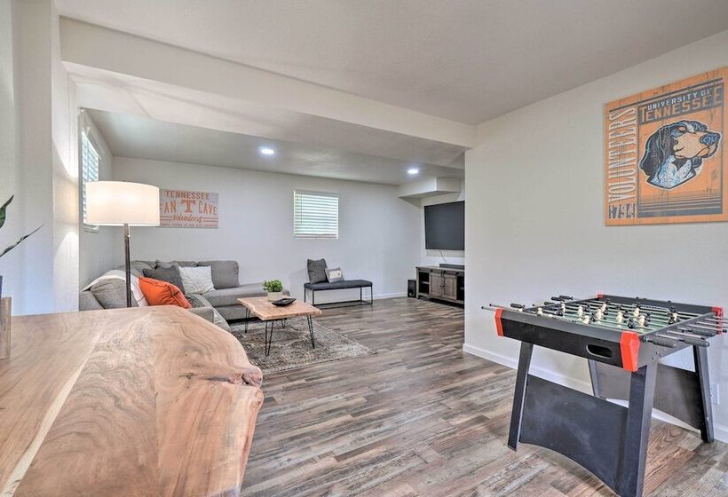 Updated Knoxville Home W/ Media Room + Patio!