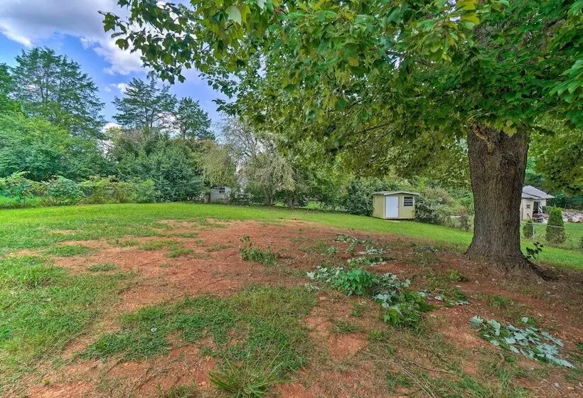 Updated Knoxville Home W/ Media Room + Patio!