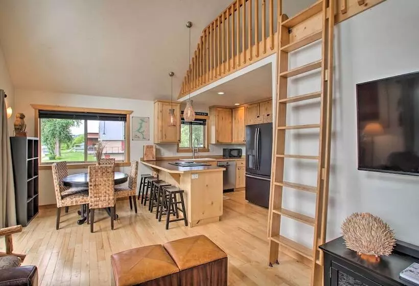 Waterfront Cabin W/ 2 Boat Docks & Mtn Views!