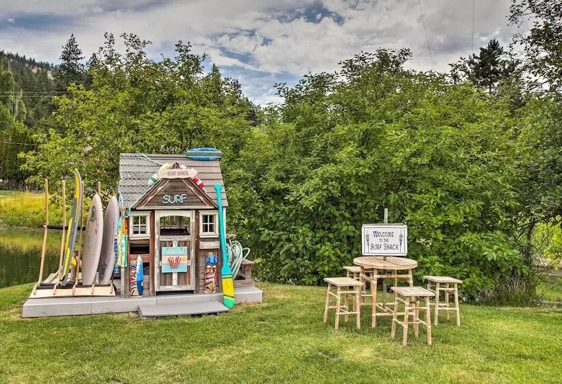 Waterfront Cabin W/ 2 Boat Docks & Mtn Views!