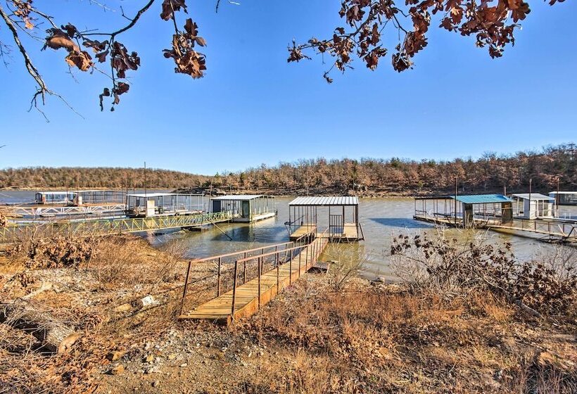 Waterfront House W/ Boat Slip On Lake Eufaula!