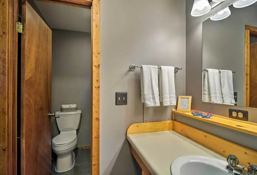 All Season Big Bear Lake House, Walk To Beach