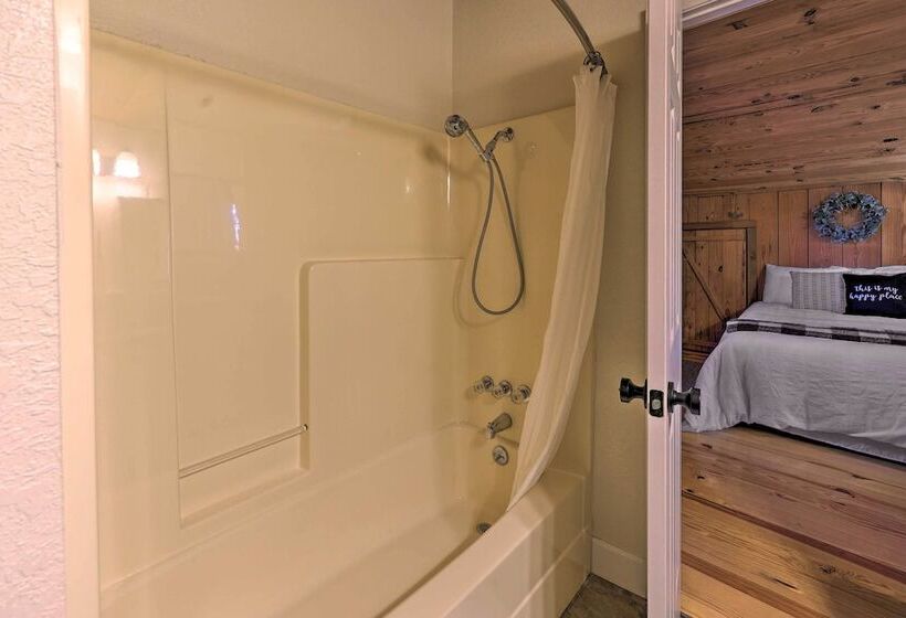 Waterfront Deck: Home On Ouachita River!