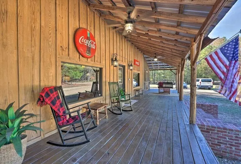 Waterfront Deck: Home On Ouachita River!