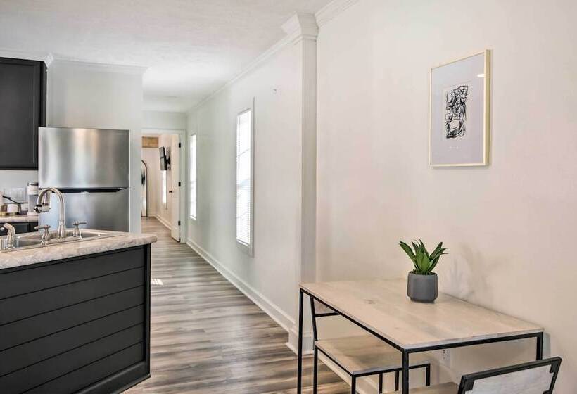 Chic Cottage Retreat W/ Grill, 2 Mi To Msu!