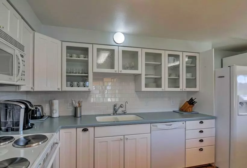 Cottage Near Bryce Canyon & Zion National Parks!