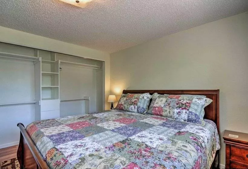 Cottage Near Bryce Canyon & Zion National Parks!