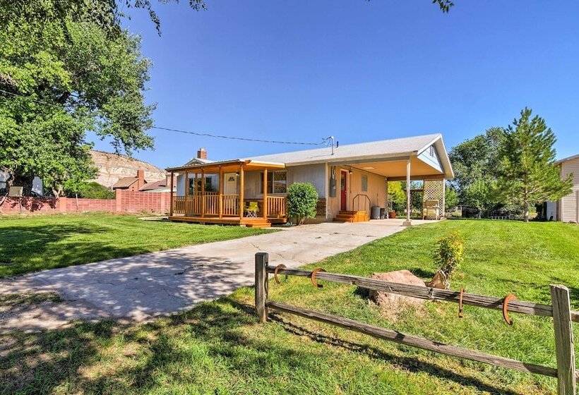 Cottage Near Bryce Canyon & Zion National Parks!