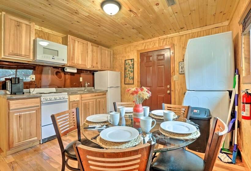 Cozy Creekside Cabin ~ 24 Mi To Red River!