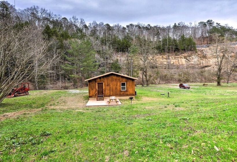 Cozy Creekside Cabin ~ 24 Mi To Red River!