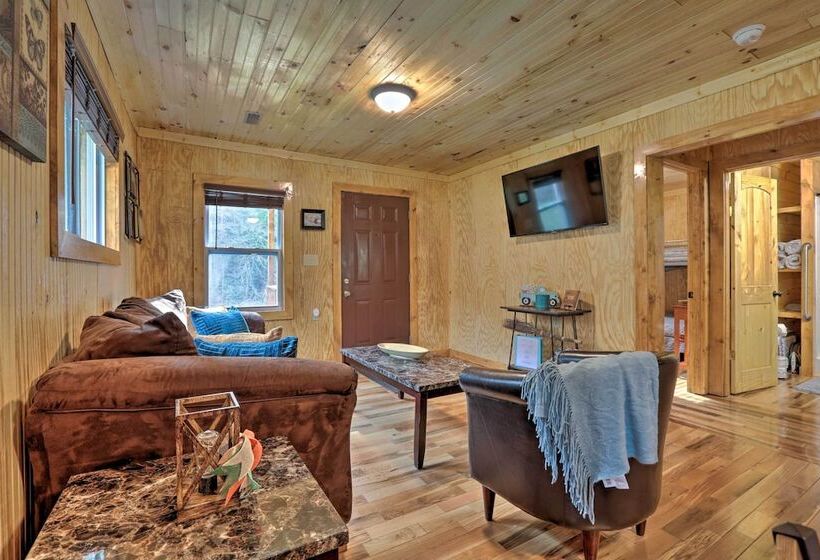 Cozy Creekside Cabin ~ 24 Mi To Red River!
